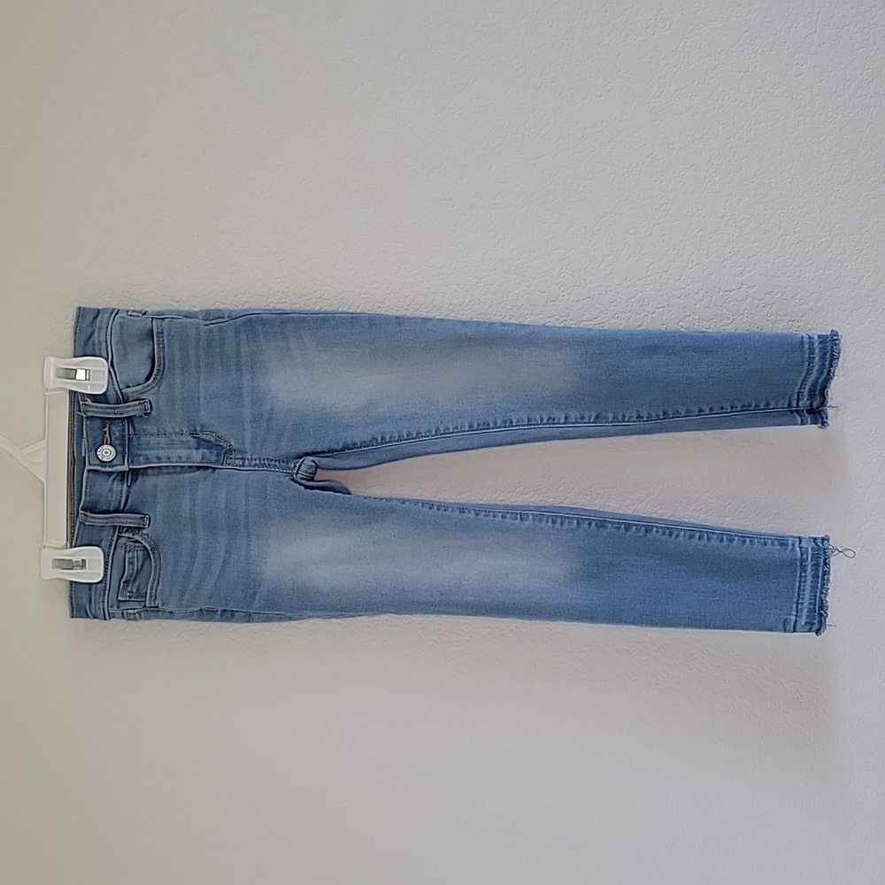 Old Navy Rockstar Super Skinny High Rise Denim Jeans with Raw Hem - Size 6